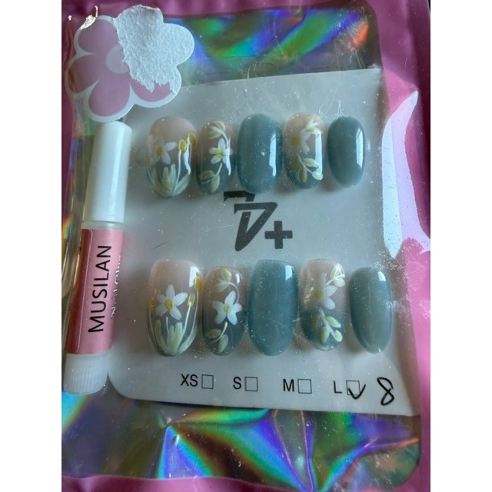 Handmade Press On Nails Short Oval Blue White Floral Set with Glue Size L 8